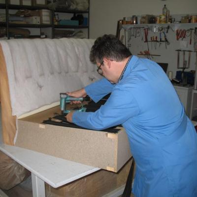 Lavorazione Divani
